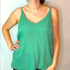 Shinestar V-Neck Classic Camisole
